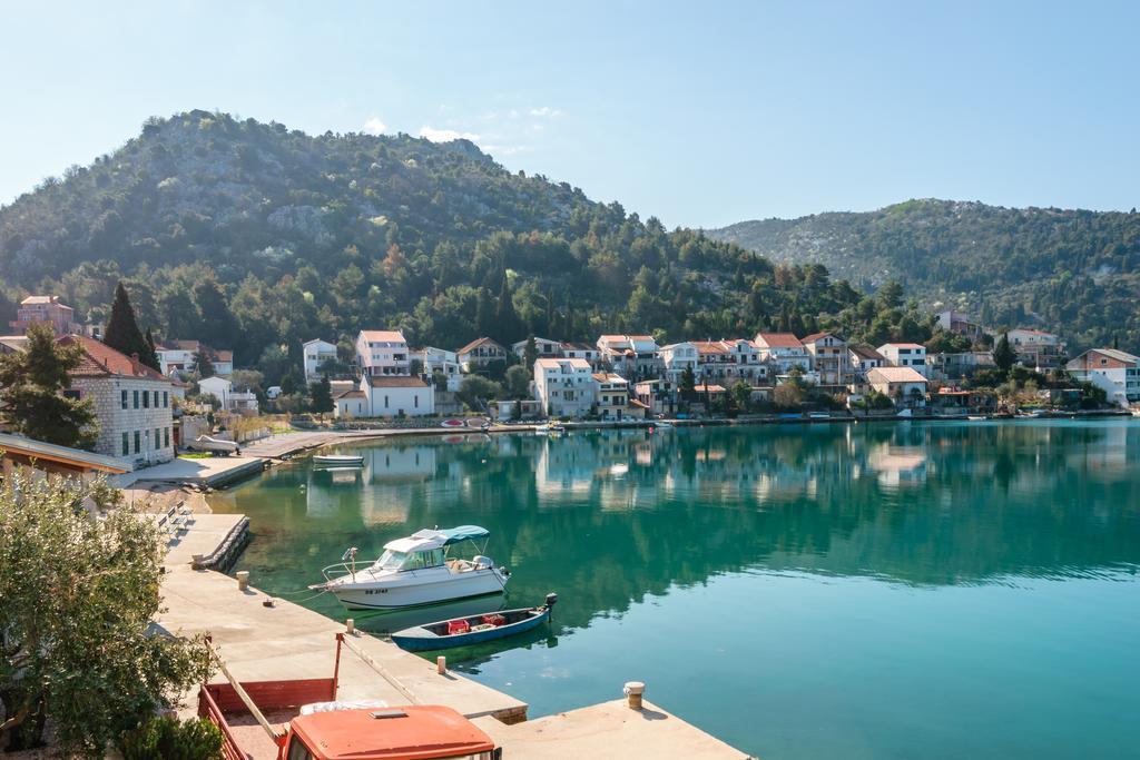 Apartments Galeb Blace Extérieur photo